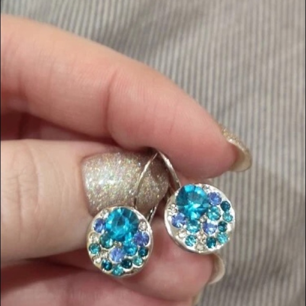 A New Pair of Earrings